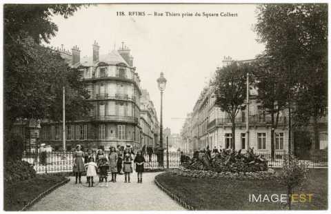 Square Colbert à Reims